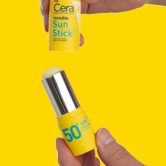 CeraVe Invisible Sun Stick SPF50+ 8 g