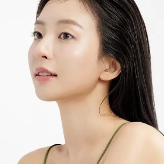 Dr.Ceuracle Jeju Matcha Tea Essence 150 ml