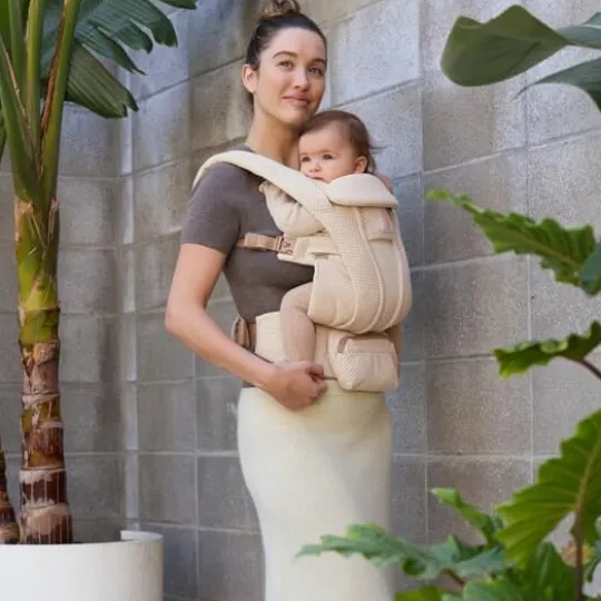 Ergobaby Omni Deluxe Mesh Bärsele Natural Beige