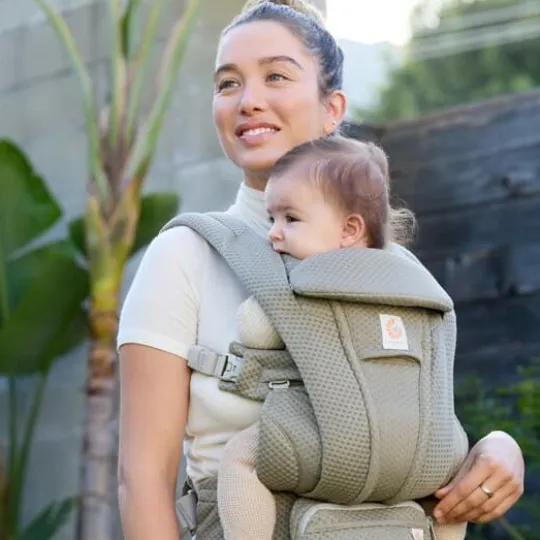 Ergobaby Omni Deluxe Mesh Bärsele Soft Olive