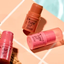 essence Baby Got Bronze Bronzing Stick 10 5,5 g