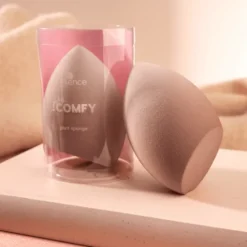 essence Feelin' Comfy Giant Sponge 01