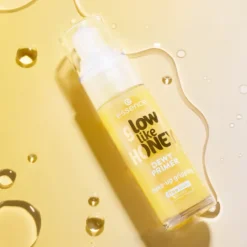 essence Glow Like Honey Dewy Primer