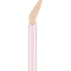essence Silky Blur Hydrating Longwear Concealer 20
