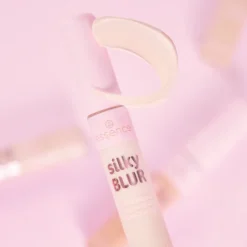 essence Silky Blur Hydrating Longwear Concealer 20