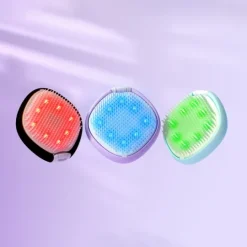 FOREO FLIP 4 Play Advanced LED Light Hairbrush Ice Ice Baby!