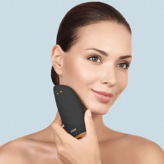 GESKE Sonic Thermo Facial Brush & Face-Lifter 8 in 1 Black