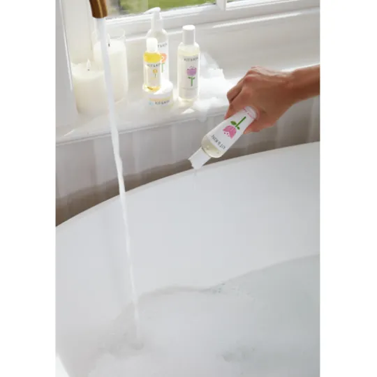 Kit & Kin Badskum 250 ml