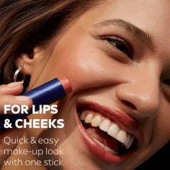 Labello Läppbalsam Caring Beauty Coral-Nude 4,8 g