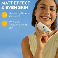 NIVEA SUN UV Face Specialist Ultra Light Daily Fluid Medium Tinted SPF50+ 40 ml
