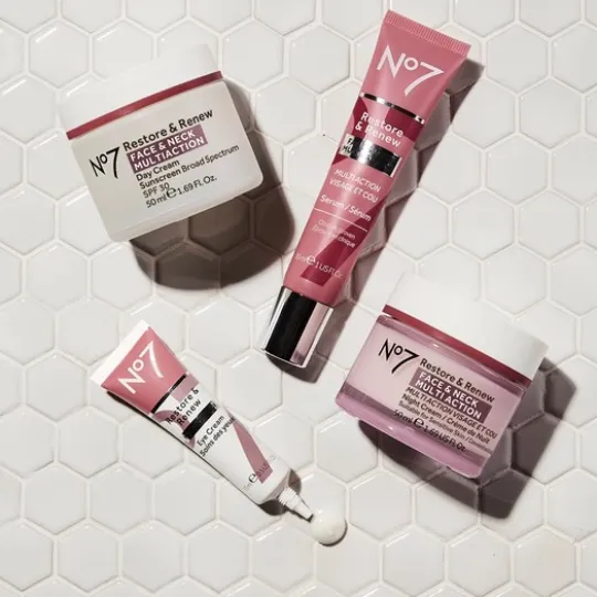 No7 Restore & Renew Multi Action Eye Cream 15 ml