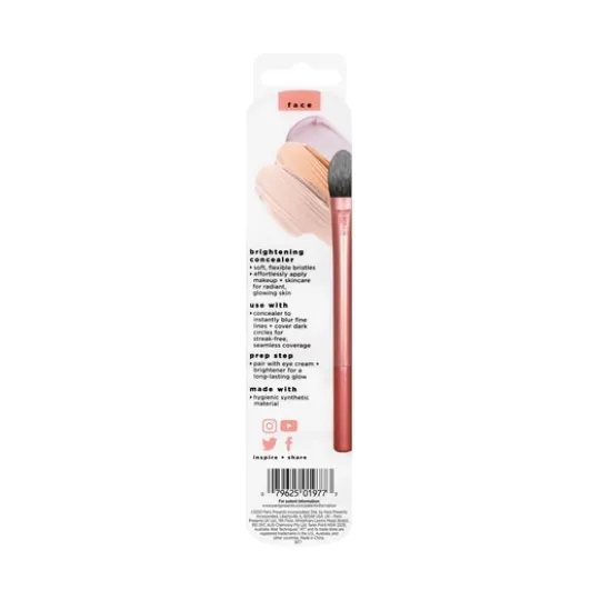 Real Techniques Kitten Paw Concealer Brush