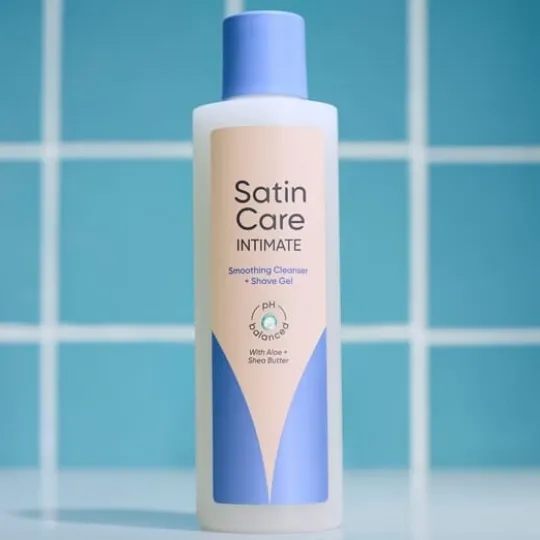 Satin Care Intimate Smoothing Cleanser + Rakgel för Intimområdet 190 ml
