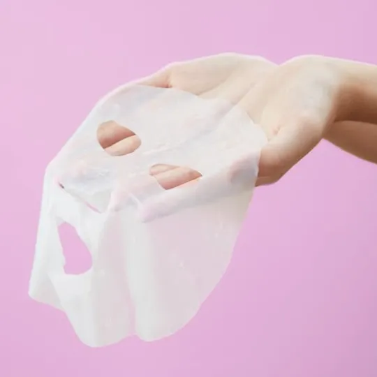 Scandy Glow Game: Strong Brightening Sheet Mask 23 g