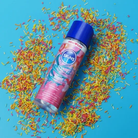 Skins Vattenbaserat Glidmedel Birthday Cake 130 ml