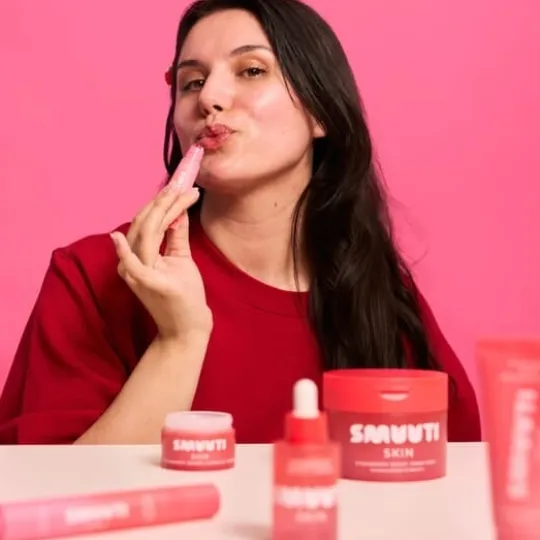 Smuuti Skin Strawberry Tinted Lip Serum 10 ml
