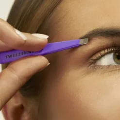 Tweezerman Mini Slant Tweezer Lovely Lavendar