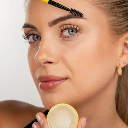 WOWBROW Brow Styling Wax 4,5 ml